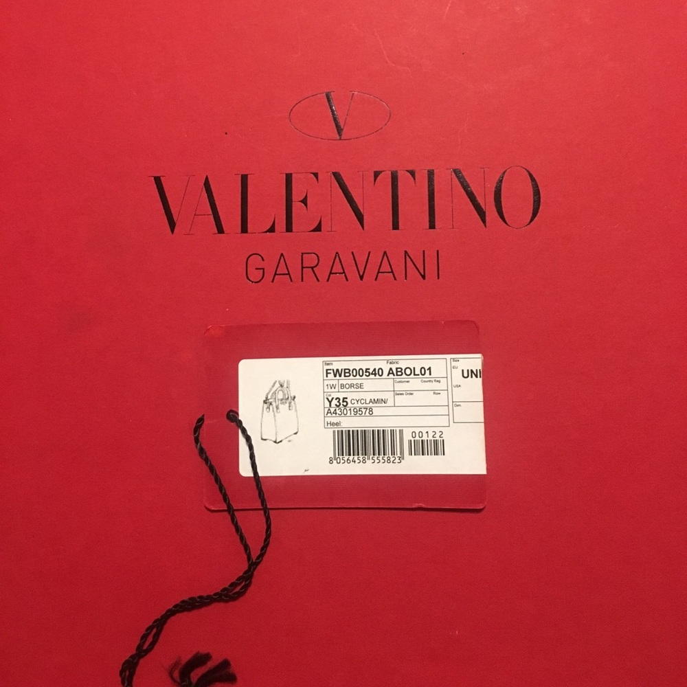 Authentic Valentino Rockstud Handbag - Picture 4 of 6